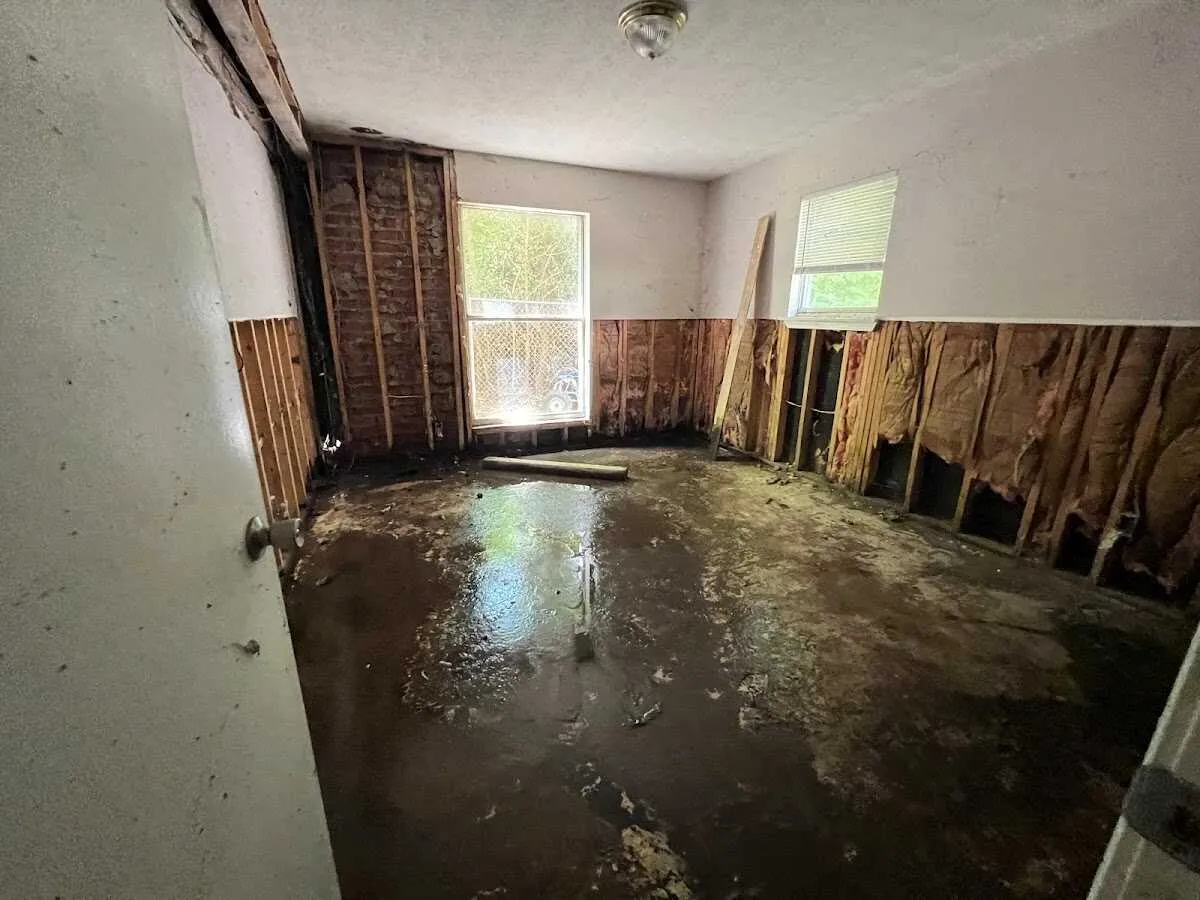 Water Damage Restoration services in Longwood, FL